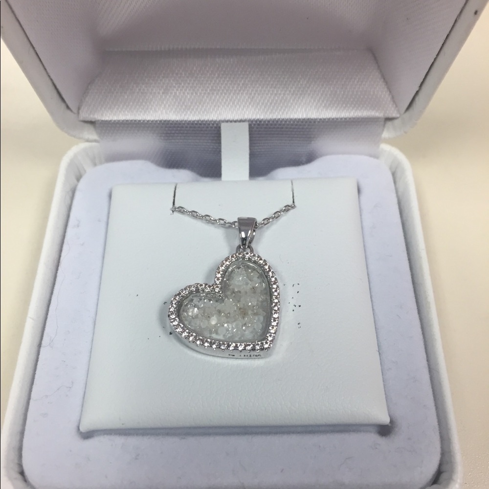 Lovely Heart-shaped Necklace
